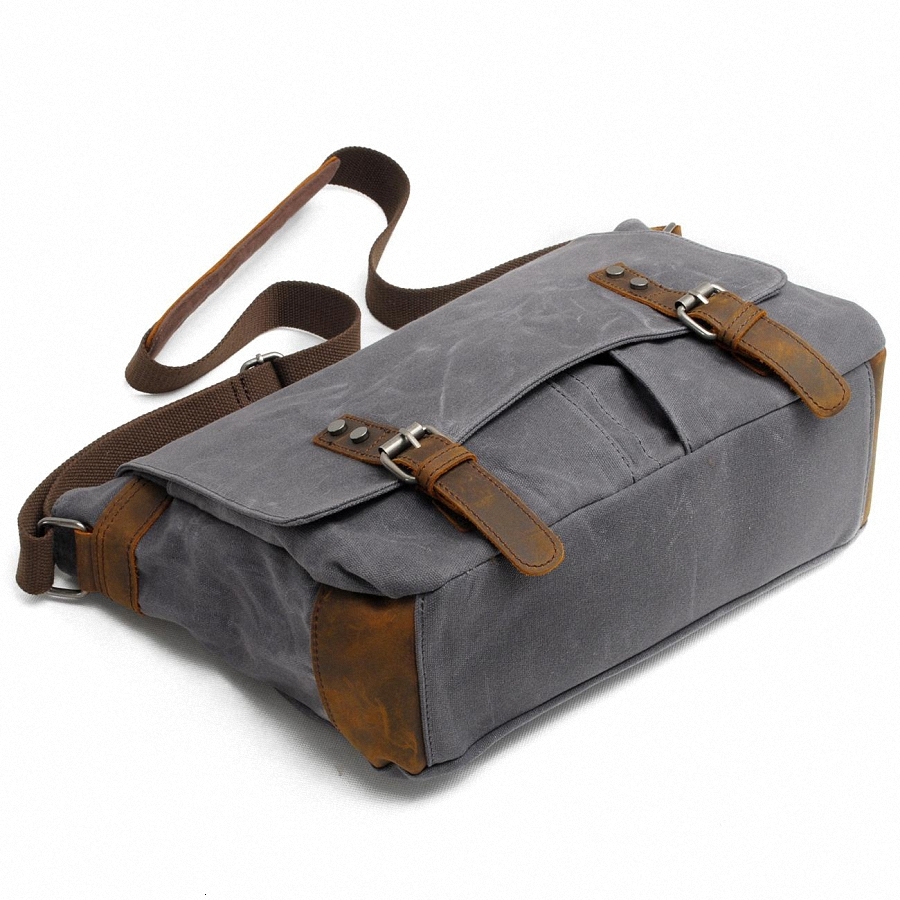 New Fashion Thick Wax Canvas Shoulder Messenger Men Crossbody Bag Vintage Male Leisure Sg Bag Casual Boy Canvas BagVoyage