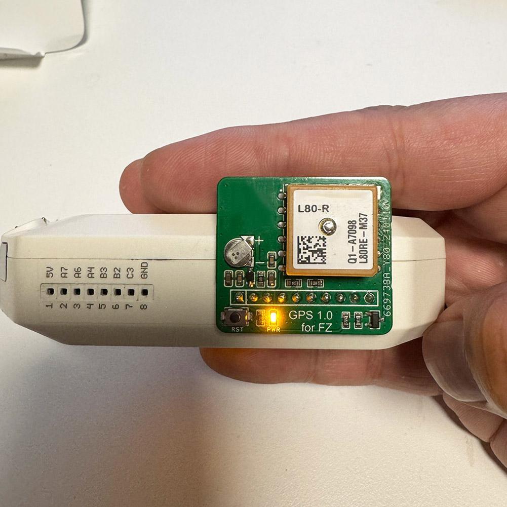 Zero WiFi Flipper For Multiboard Module NRF24+ESP32 WiFi Module Electronics Project Board Screen Film Carrying Box Silicone Case smile NRF24+ESP32