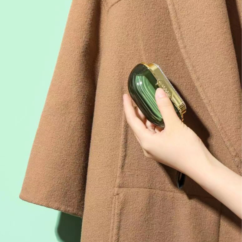 Portable Tearable Roll Paper Sticky Roller Dust Wiper Lint Roller Remover Brush Pet Hair Clothes Carpet Bed Cleaning Accessories