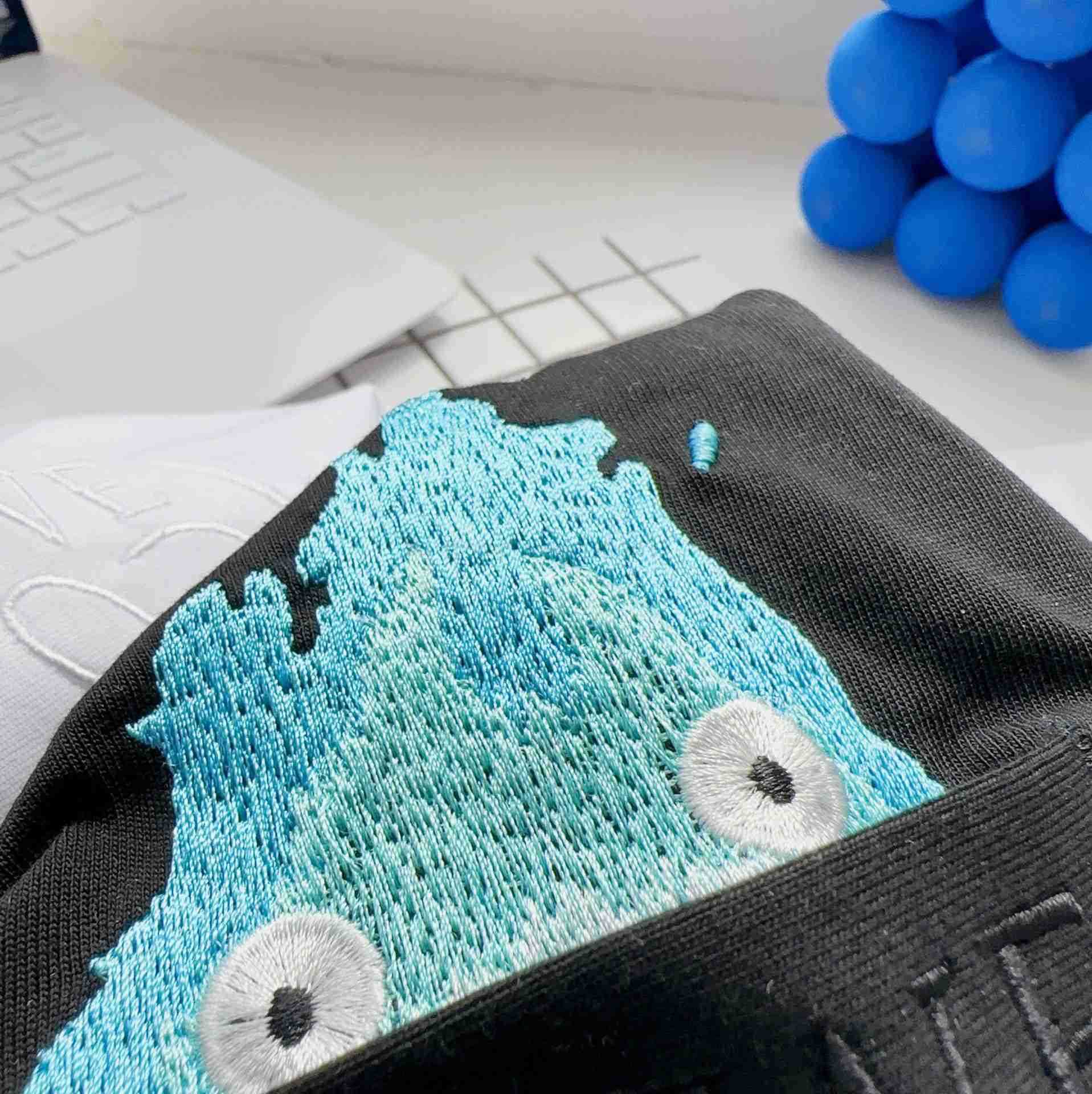 2024 Summer New brand Letter Volcano Subfire Embroidery Loose Fit Dragon Cat Short Sleeve T-shirt X241112