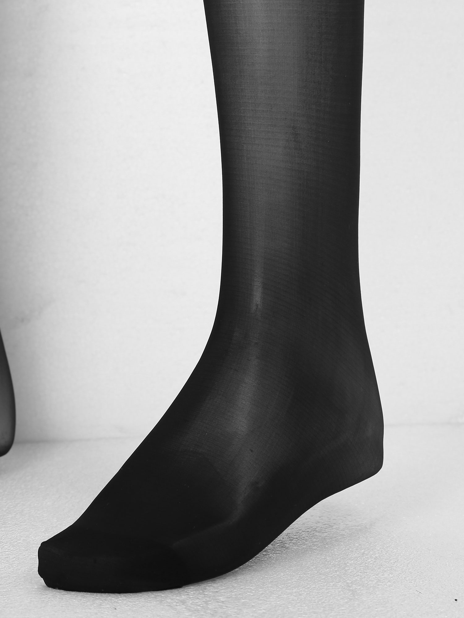 Lace Sexy Men Stockings 5D See Through Convex Pouch Stockings Open Butt Sissy Pantyhose Hosiery Close Sleeve Tight Stockings