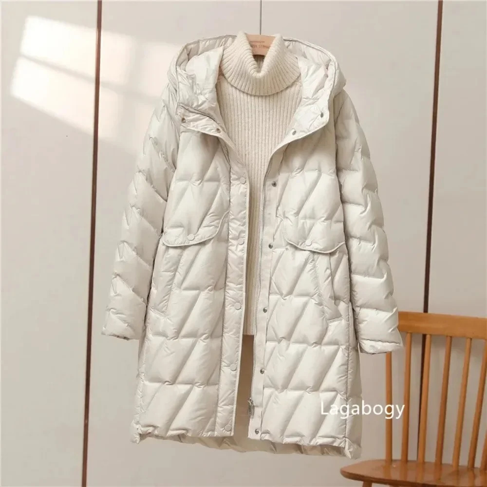 90% White Duck Down Jacket Winter Womens Fashion Loose and Versatile Ultra Thin Hooded High Quality Womens Puff Jacket 241112