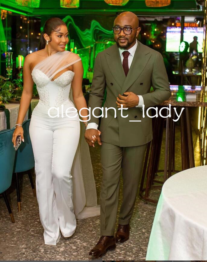 Sweetheart Corset Jumpsuit Wedding Dresses Luxury Pearls Lace-up Top Aso Ebi Customsized Bridal Gown Outfit Pant Suit