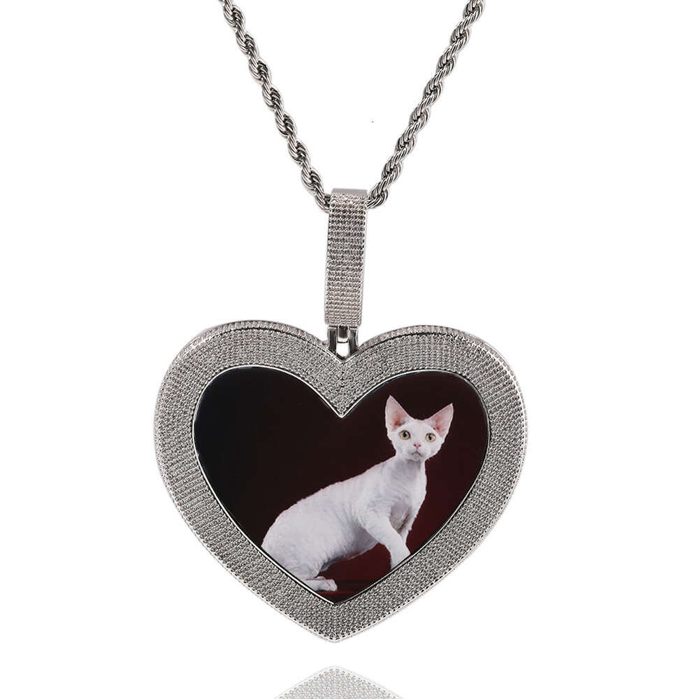 Top Quality Hip Hop New Big Love Heart Custom Photo Pendant Necklace Full Iced Out Diamond Diy Picture Memorial Jewelry Personalized Gift Bling Cz Sto