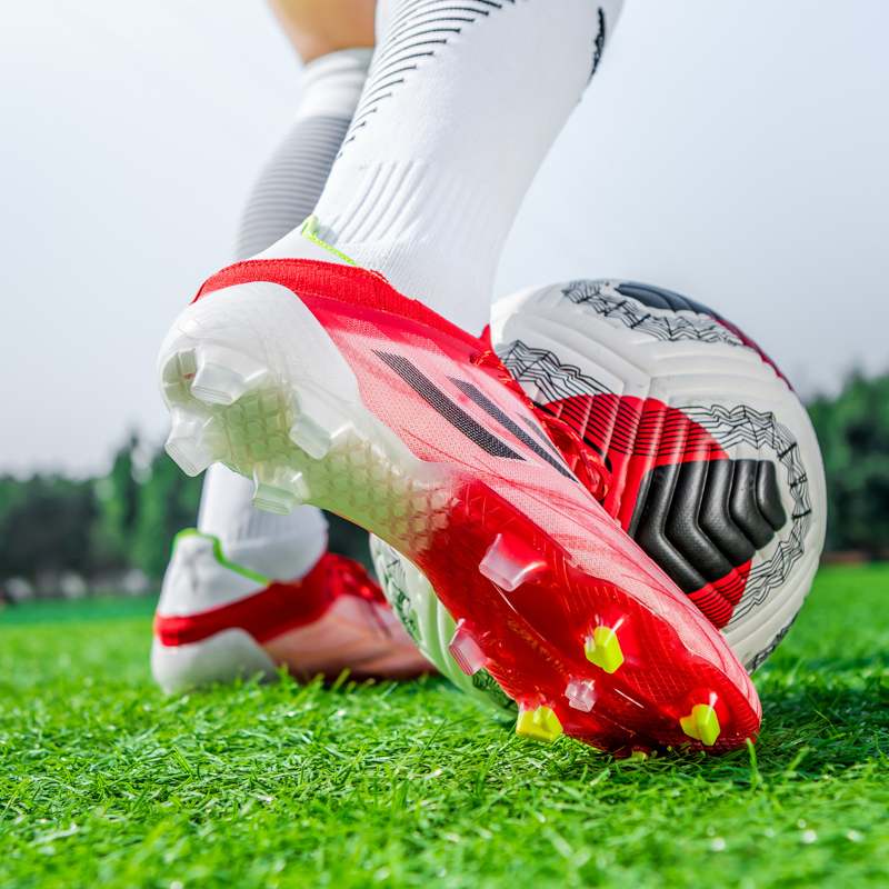 High Quality Ultralight Mens Soccer Shoes Non-Slip Turf Soccer Cleats for Kids TF/FG Training Football Boots Chuteira Campo