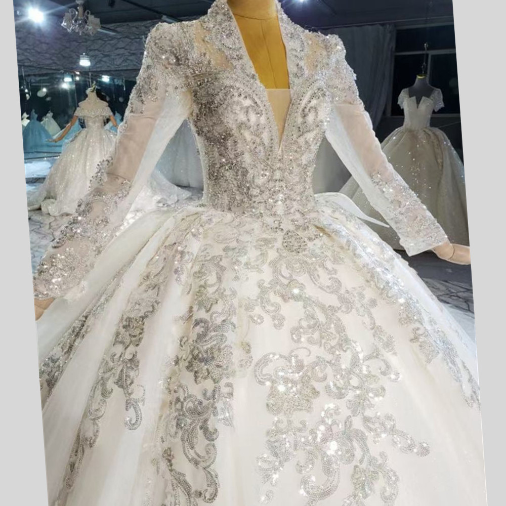 Sparkly Tulle A line Wedding Dress Strapless Off The Shoulder Cascading Ruffles Lace Applique Wave Details Vestido De Noiva Sereia Bridal Gowns 06