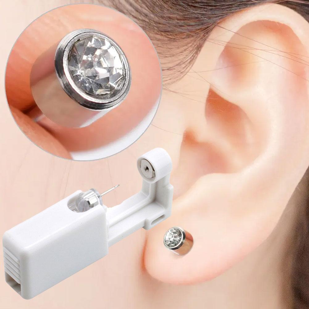 Safety Ear Piercing Gun Kit Disposable Disinfect Safety Earring Piercer Machine Studs Nose CLip Body Jewelry Piercing Tool