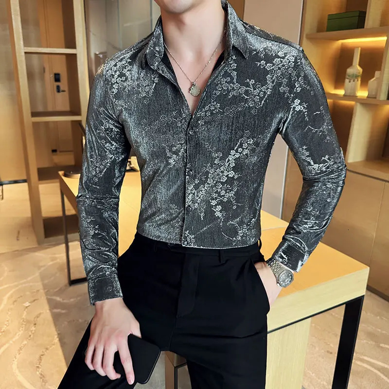 Retro velvet shirt mens autumn and winter floral jacquard ultra-thin long sleeved mens tailcoat shirt and elegant mens social shirt 4XL 241113