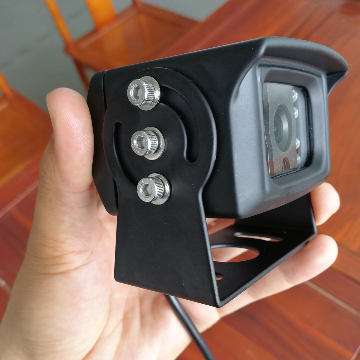 iPoster 4PIN Heavy Duty Metal Case CCD Sensor Rear View Camera Backup Reversing IR LED Waterproof 12-24v For Caravan Truck Bus