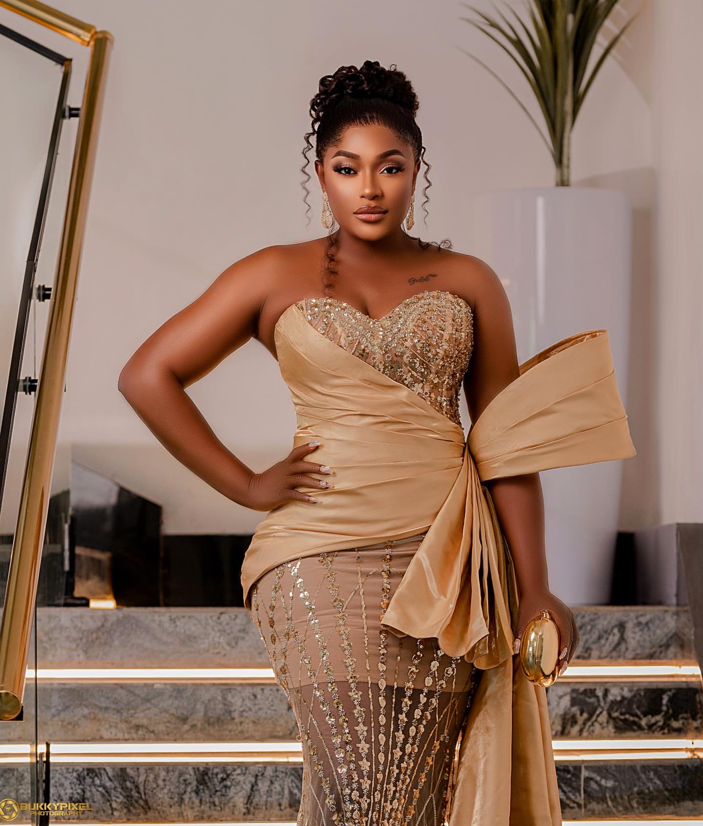 2024 Plus Size Gold Illusion Mermaid Prom Dresses For Special Occasions Sequined Lace Satin Bow Evening Party Birthday Gowns Dress For Women Vestidos 