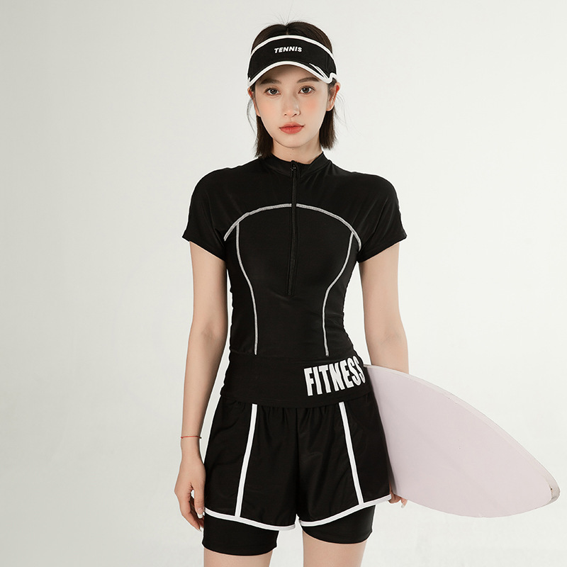 Swimsuits Modest Tankini Women for Two Piece Bathing Suits Solid Black Short Sleeve Shirt with Boyshorts Rash Guards smile