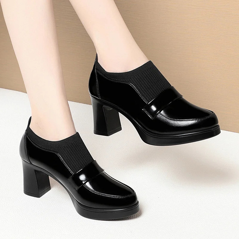 Womens One Pedal Loafer High Heel Soft Leather Shoes 2024 Thick Bottom British Style Elastic Mouth Chunky Heel Shoes 241112