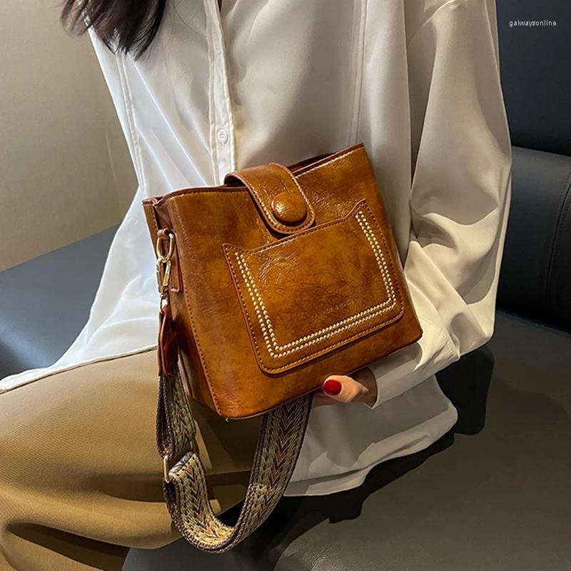 Shoulder Bags Fashion Large-capacity Bucket Crossbody For Women Casual Portable Messenger Bag Ladies Handbags Purses