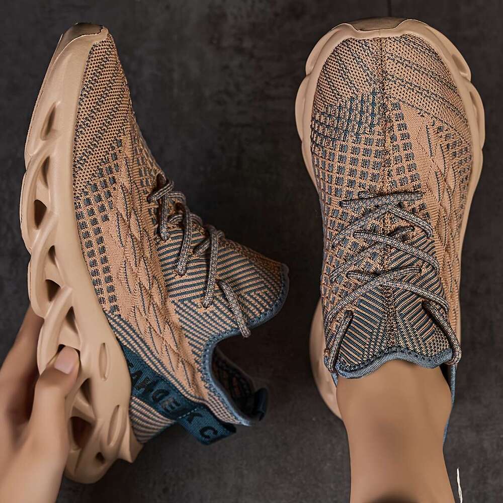 Women's Casual Sports Shoes, Breathable Low Top Running Sneakers, Trendy Lightweight Platform Trainers plus size