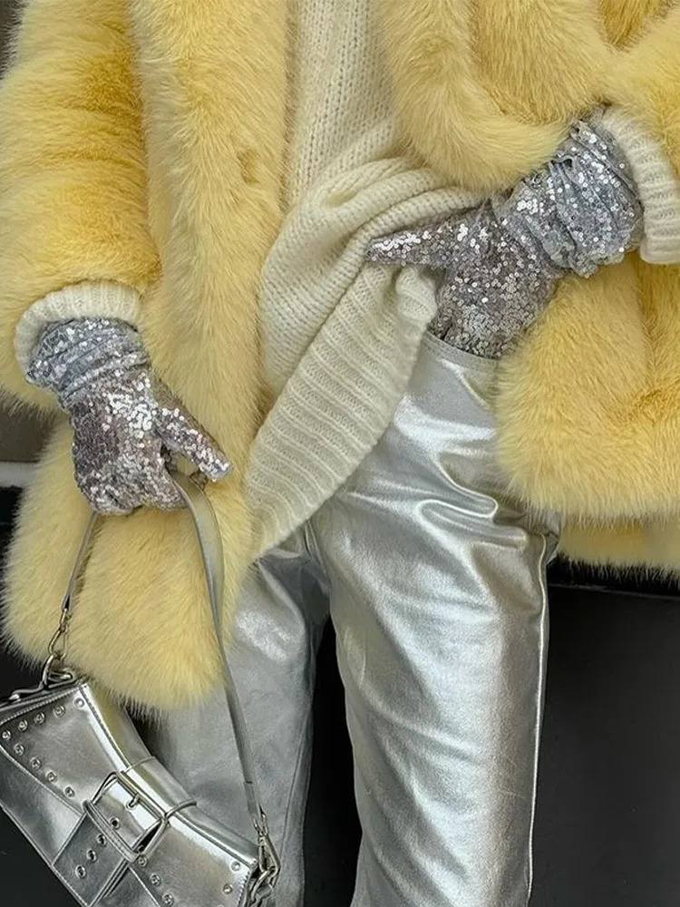 Medium length womens fur coat set with loose neckline imitating fox fur coat warm soft thick winter social fur coat 241112