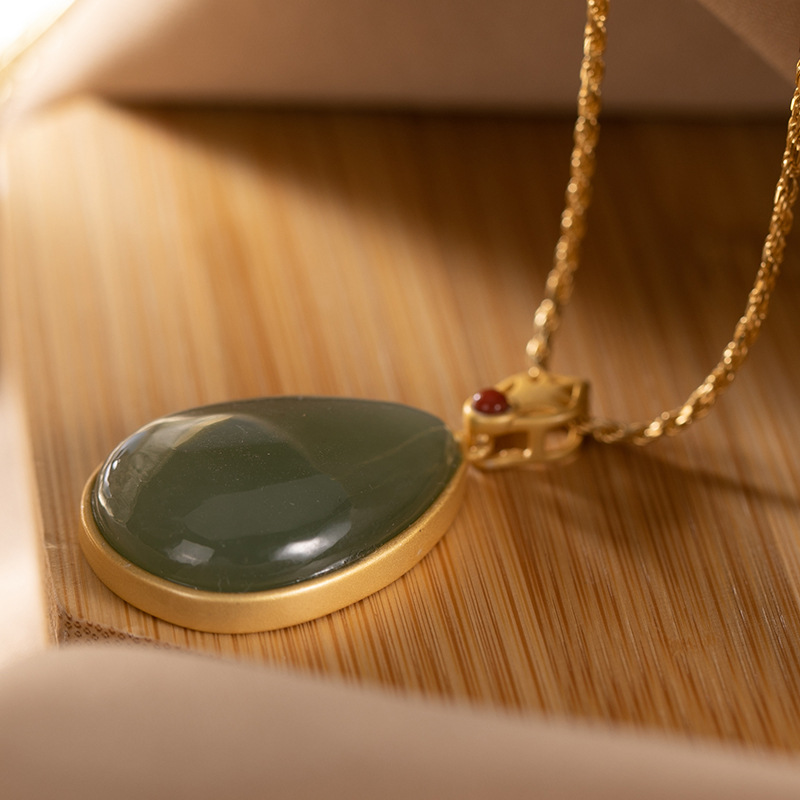 Design Hetian Creative Natural Jasper Drop-Shaped ddmysmile Pendant Necklace Chinese Style Antique Elegant Light Women's Jewelry Smile