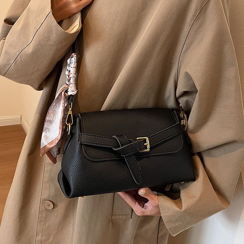 Shoulder Fashionable Women's Bag Brand Diagonal Cross Bag Retro PU Leather Casual Designer Travel Phone Handbag 2024 New Wallet smile