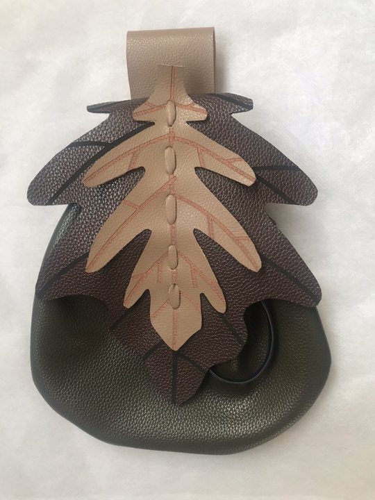 Renaissance Vintage Medieval Costume Accessory Leaf Pattern Leather Belt Pouch Steampunk Elf Viking Waist Bag Pouch Pack Hip Bag