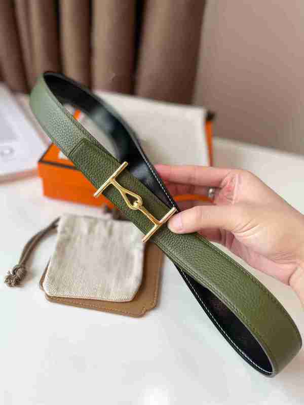 Luxury men belts 10A Mirror Quality designer belts Belt men's gold and silver buckle classic buckle love horse versatile casual double-sided cowhide women's belt