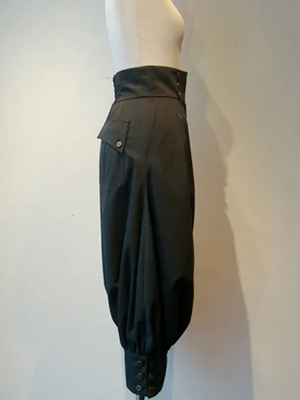Gothic Lolita Pant Grommets Black Cropped Trousers Ouji Boystyle Pants 240401
