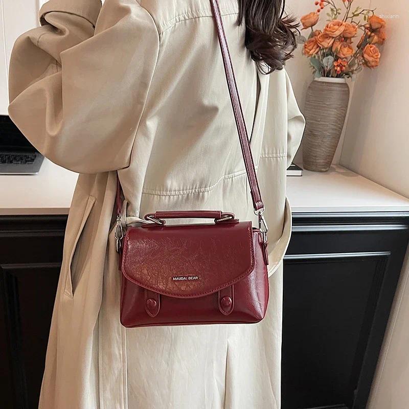 2025 NEW Totes Retro Style Texture Fashion Ladies Handbag Pattern Advanced Feeg Good-looking Crossbody Bags Versatile Shoulder zhanyishengli