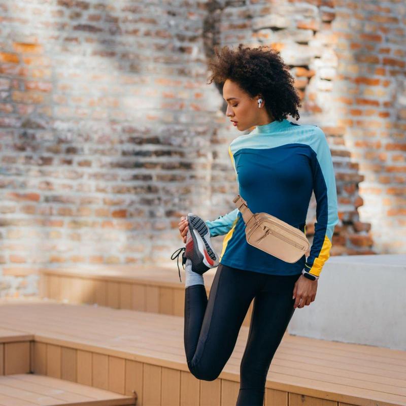 Cross Pack Body Purse Fanny Shoulder Bag Fashionable Waterproof Waist Pack With Adjustable Strap For Traveling Running Hiking smile