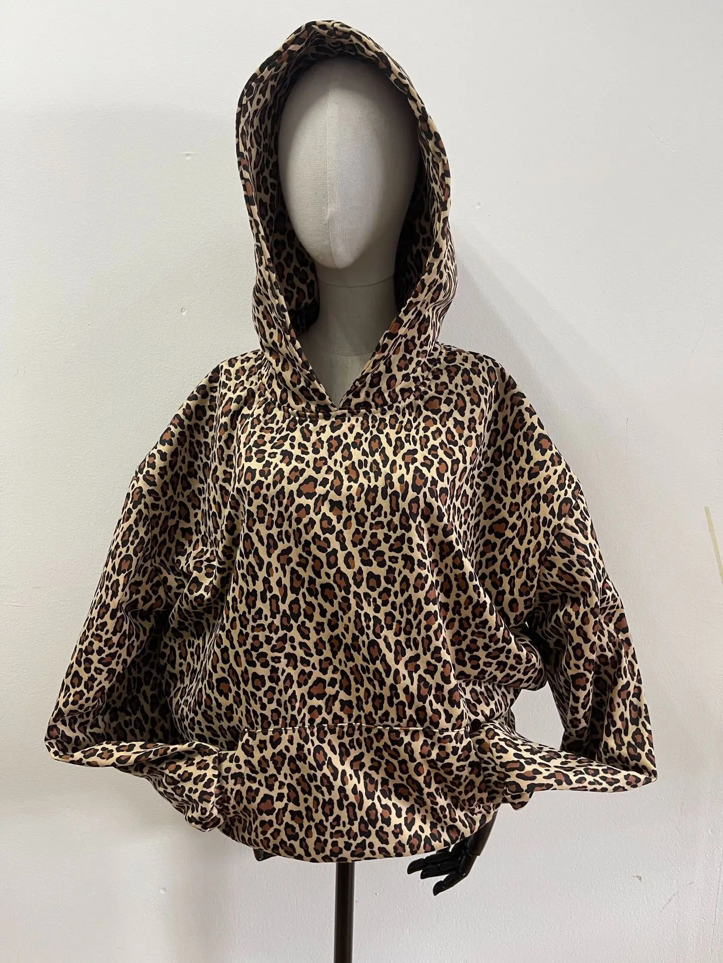 DEEPTOWN Leopard print Hoodie for Womens Y2K Streetwear Hip Hop Super Size Harajuku Cheetah Print Hoodie Retro Autumn 241112