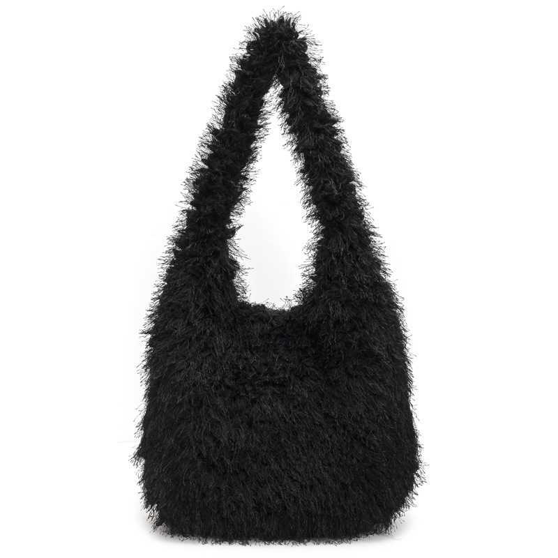 Small Korean version popular plush shoulder bag for women 2024, large capacity versatile tote bag, fashionable and simple handbag 241113