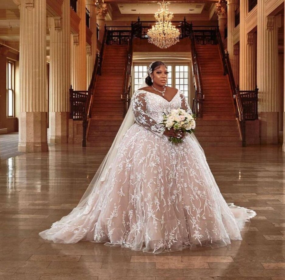 Blush Pink Country Bohemain Wedding Dresses Sheer Lace Long Sleeve Backless Layers Tulle Skirt Summer Garden Beach Bridal Gowns Boho Robe 01