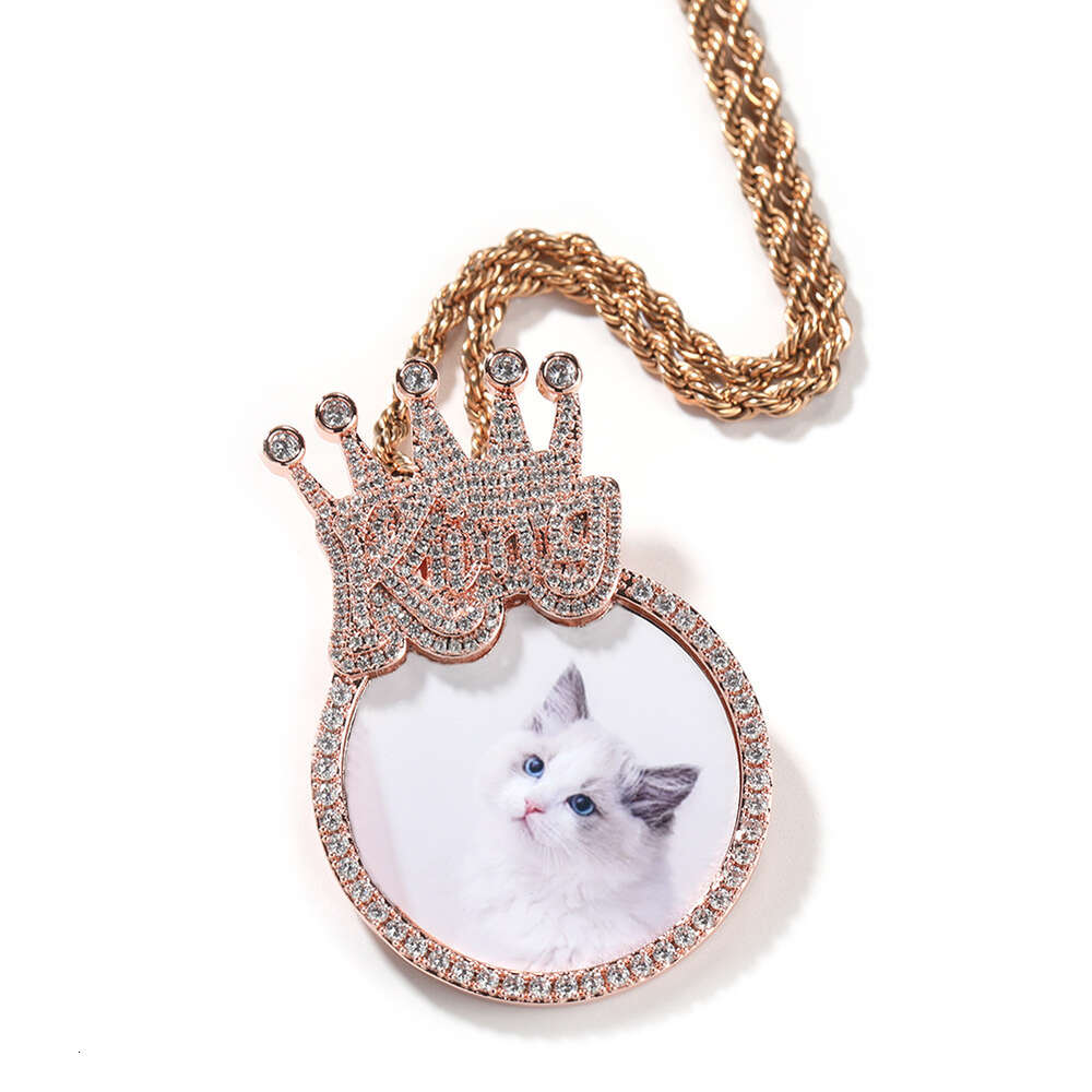 Top Quality Cute Crown Circular Custom Photo Pendant Necklace Hip-hop Personalized Full Diamond Diy Picture Memorial Jewelry Gifts Iced Out Gemstone B