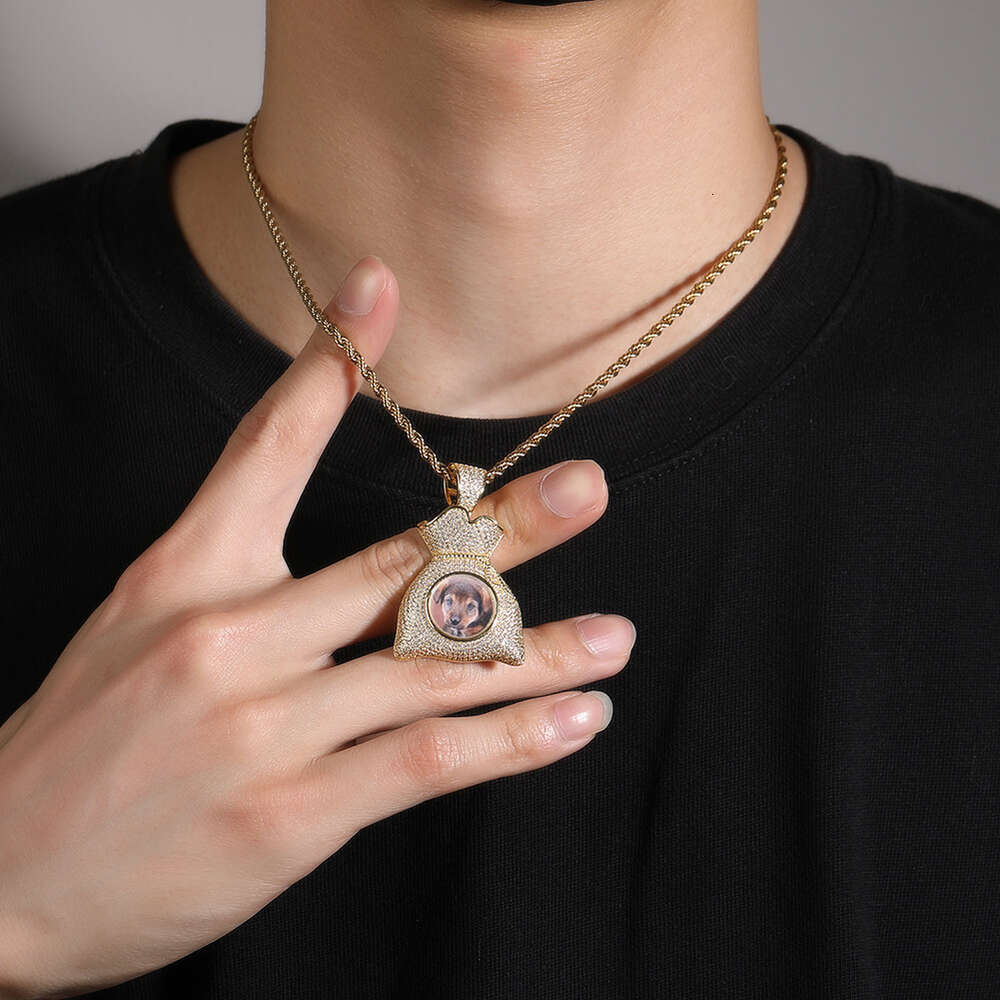 Top Quality Cubic Zirconia Custom Photo Money Bag Pendant Necklace Iced Out Cubic Zirconia Diy Picture Memorial Hip Hop Street Necklaces Bling Crystal