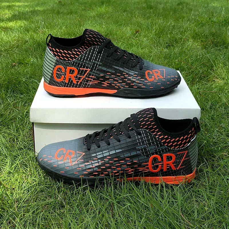 New Men Soccer Shoes Turf Indoor Long Spikes High Ankle Football Field Boots Training Ultralight Futsal Cleats Football Shoes