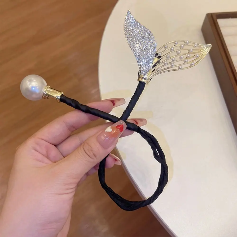Rhinestone Flower Hair Clip Lazy Hair Curler Hair Bun Maker Whale Tail Bundle Hair Tie Hair Twist Maker Women Hair Styling Tool