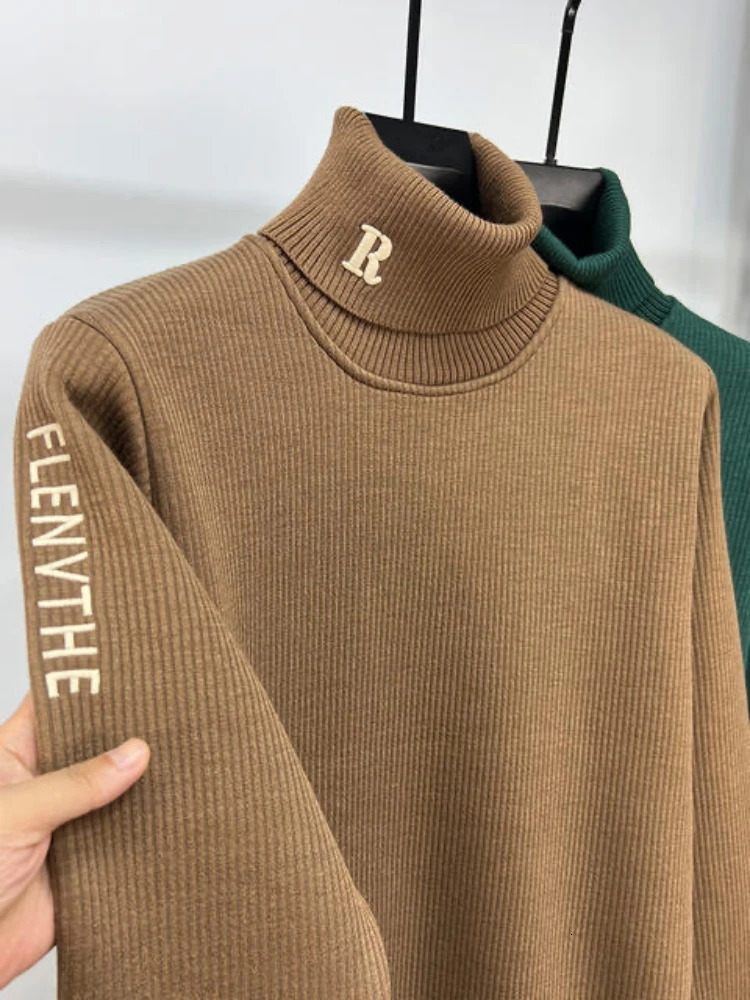 High end trend letter embroidery knitted sweater for mens autumn and winter style thick pleated casual warm high neck puller 241113