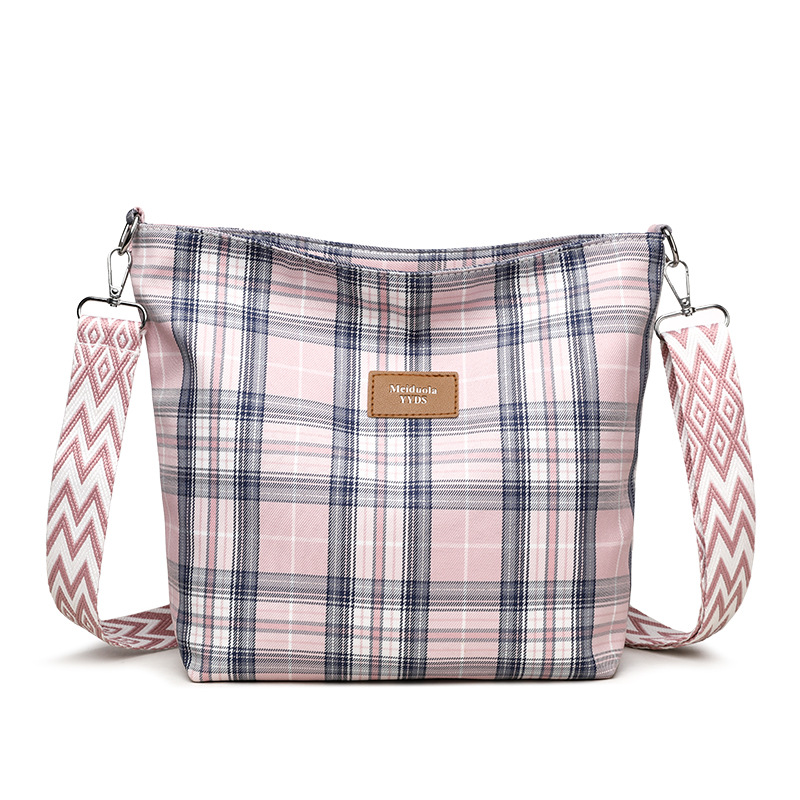 2025S Designer Fashion Shoulder Bags Plaid Pattern Zipper Closure Polyester Ed Clutch Purse Messenger Handbags