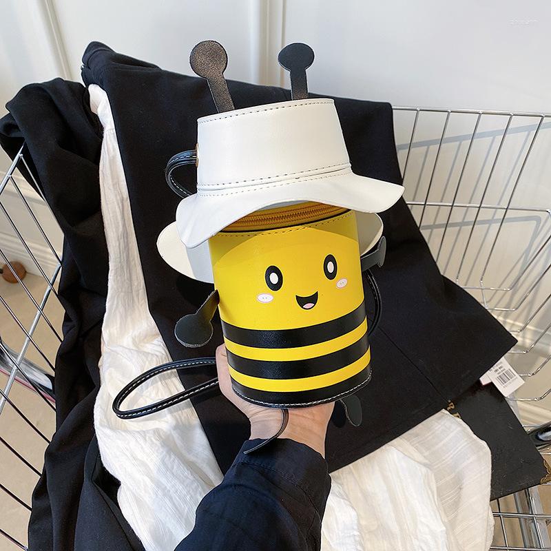 Drawstring Bag Women's Bucket Fashion Cute Bee Shoulder Crossbody Internet Ins Mobile Phone 9016 zhanyishengli