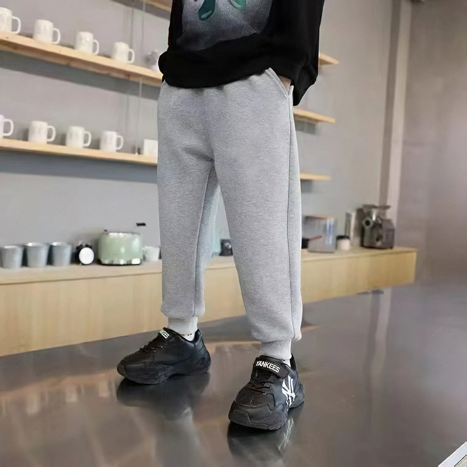 Children's Pants Spring and Autumn New Product Solid Color Boys' Polyester Thin Street Outdoor Sports Pants