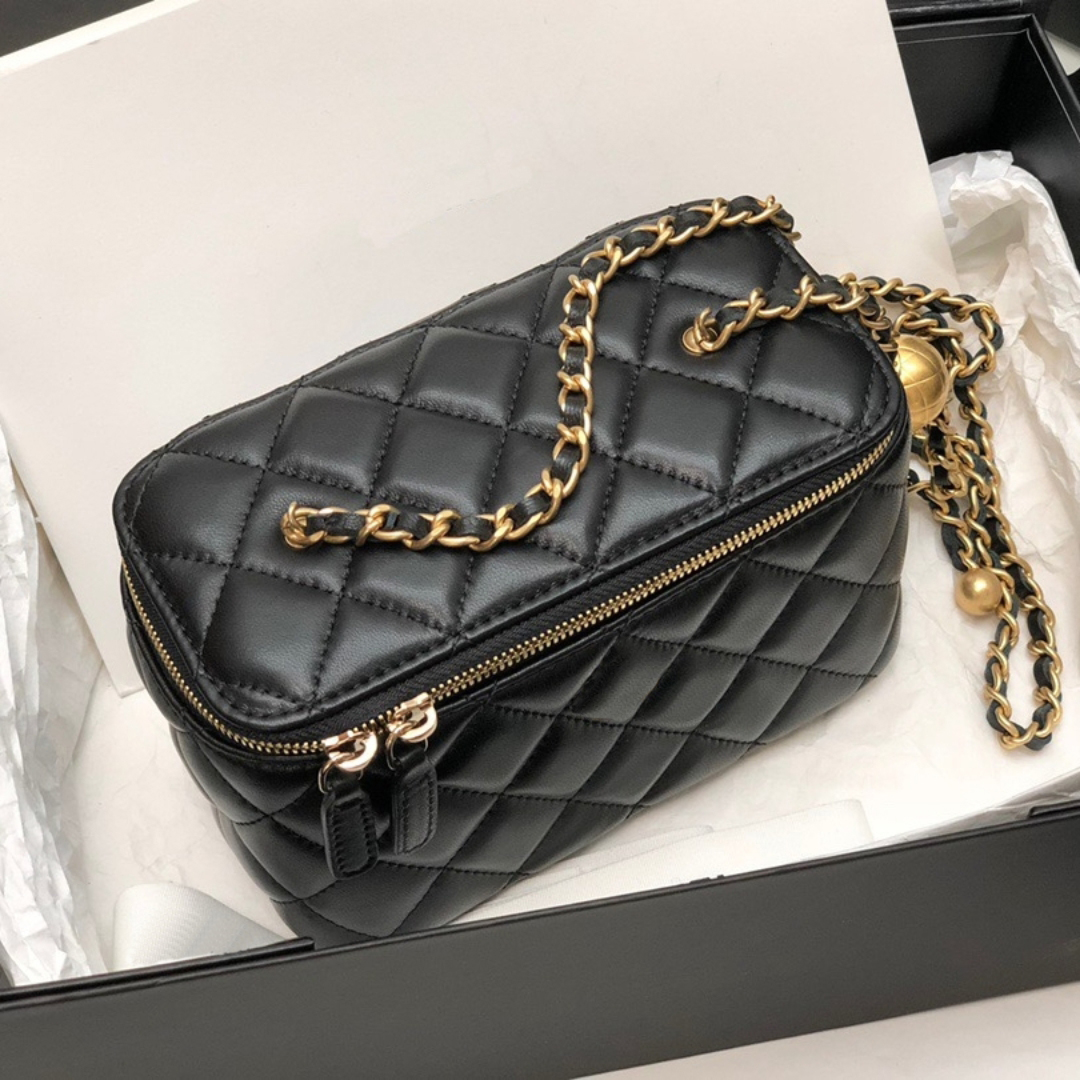 10A highest quality makeup bag shoulder bag designer bag toiletry bag wash bag cosmetic bag X049