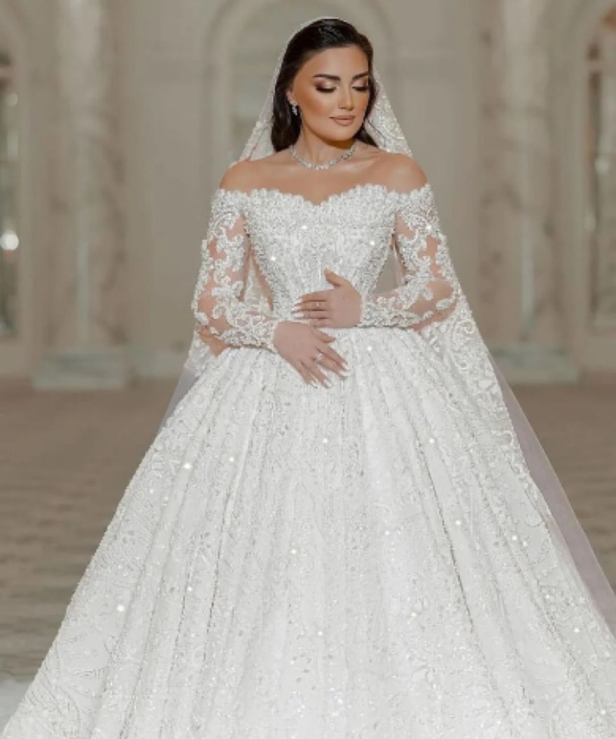 Saudi arabic crystal lace ball gown Wedding Dress off shoulder long sleeves sequins beaded wedding dresses ruffle Dubai r Bridal gowns plus size