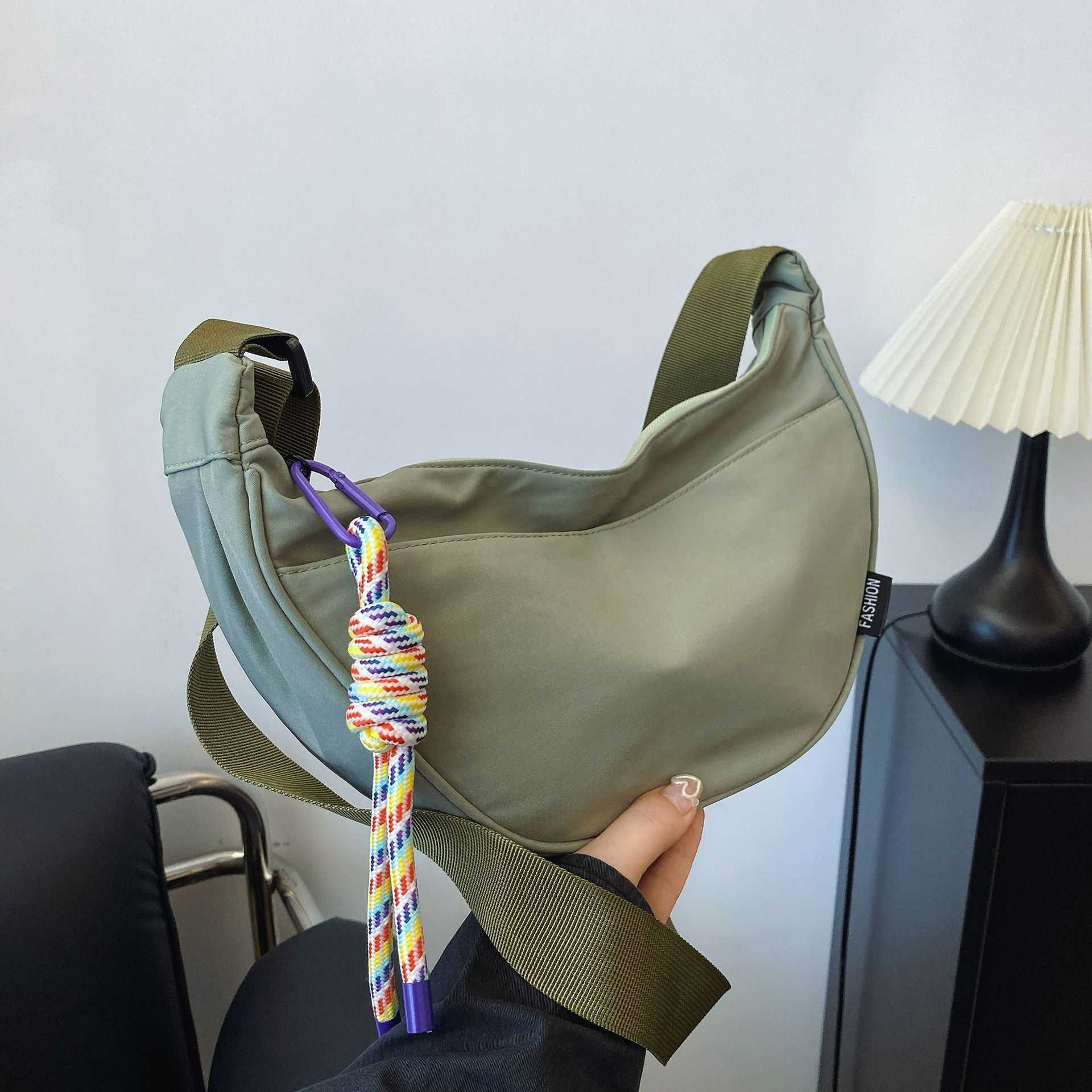 Casual bag, female trend, large capacity, new fashion, summer single shoulder crossbody bag, minimalist fabric bag, dumpling bag