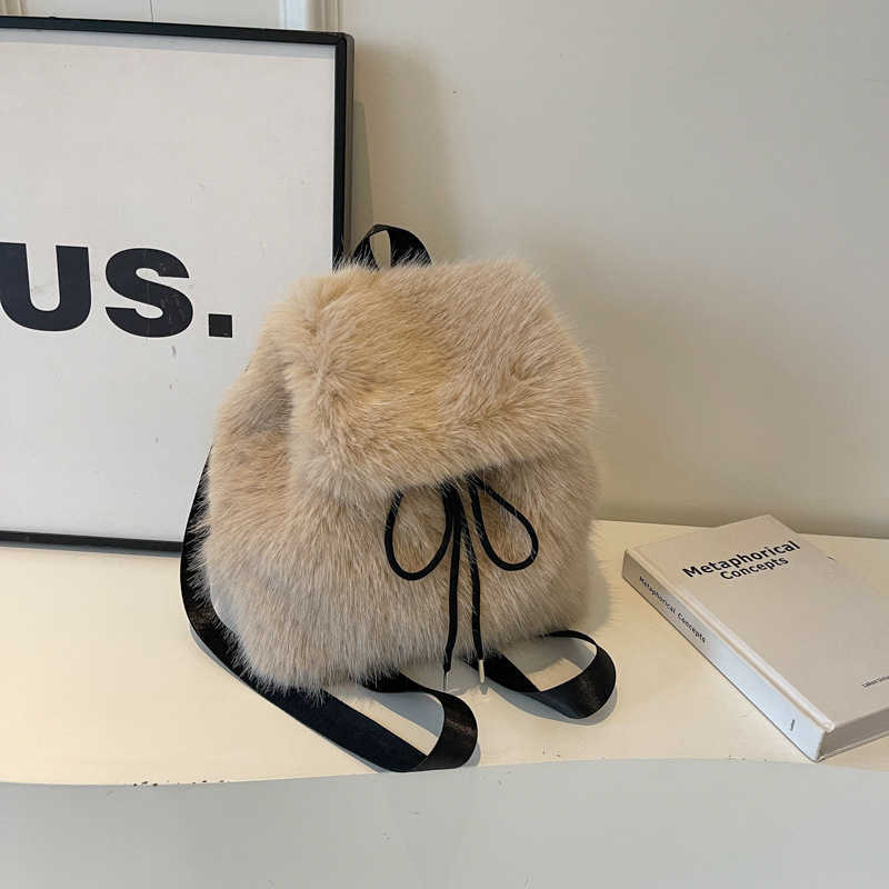 Plush Little Backpack For Women Plush Backpack For Students Large Capacity Drawstring Lightweight Backpack 241113