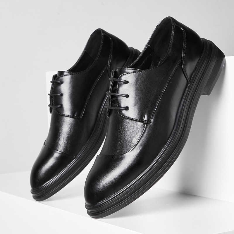 Men Dress Shoes New Mens Pointed Leather Casual Shoes Korean Fashion Dress Business Leather Shoes Mens Wedding Shoes 241009