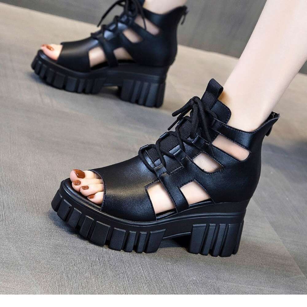 Summer Hollow Breathable Roman Sandals For Women 2024 New Versatile High Thick Sole Cool Slope Heel Matsuke Shoes