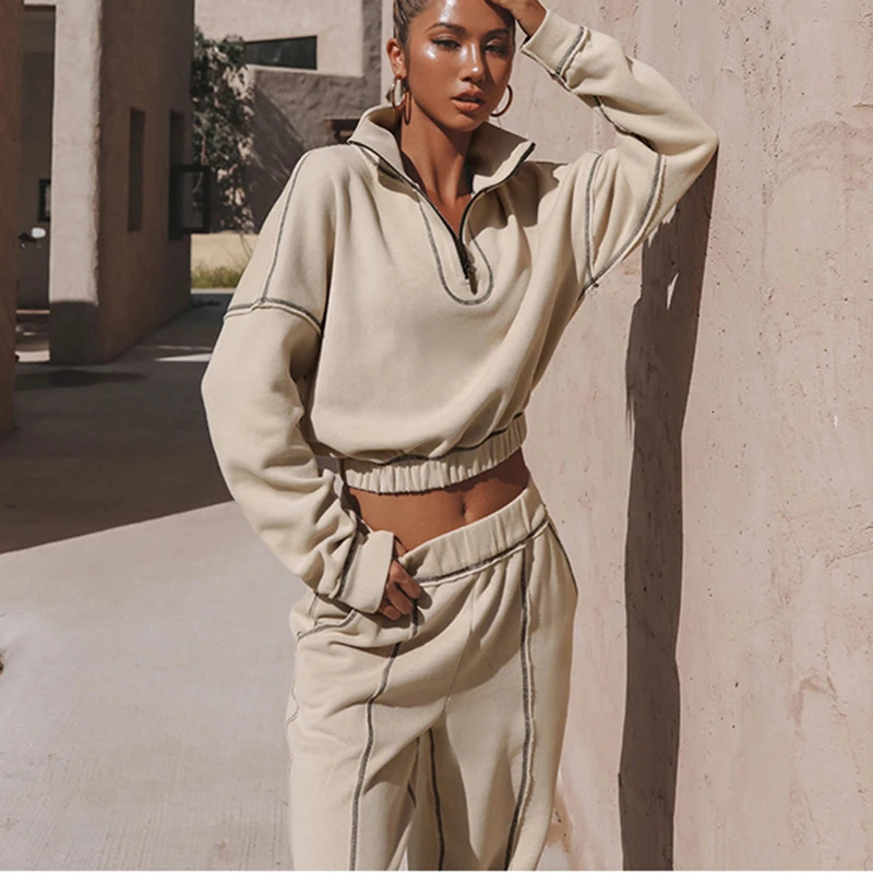 Womens two-piece autumn and winter womens sports warm suit casual oversized polo zipper sports shirt and jogging pants track and field clothes 241113