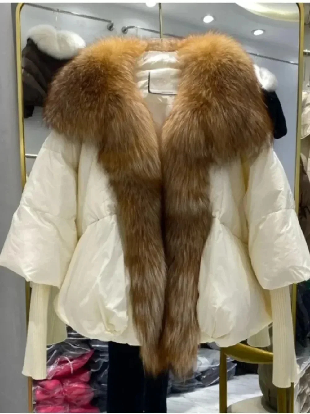 Splicing jacket detachable fox fur collar inflatable jacket womens jacket white duck down jacket womens fashionable and casual autumn item 241112
