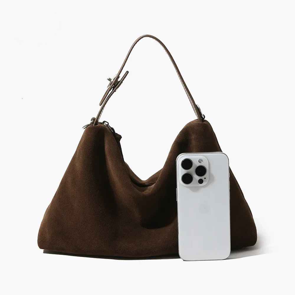 New High-End Soft Winter Large Hobo Tote 100% Genuine Suede Leather Women Shoulder Crossbody Purple Nubuck Ladies Hand Bag Paisley BagVoyage