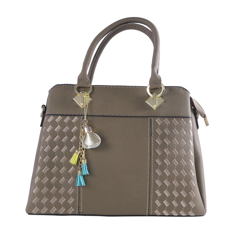 Luxury Handbag Women Crossbody Bags With Tassel Hanging Large Capacity Female Shoulder Bags Embroidery Tote Sac A Main 2024 New