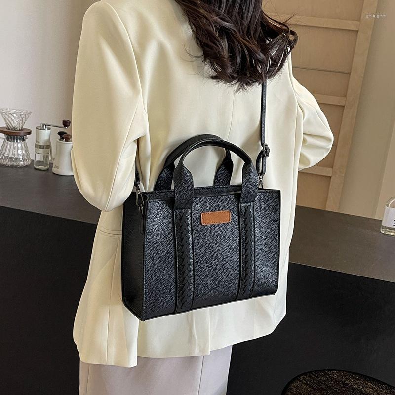 Totes Foreign Bag Women's Spring And Summer Fashion Shoulder Underarm Large Capacity Crossbody Commuter Tote zhanyishengli
