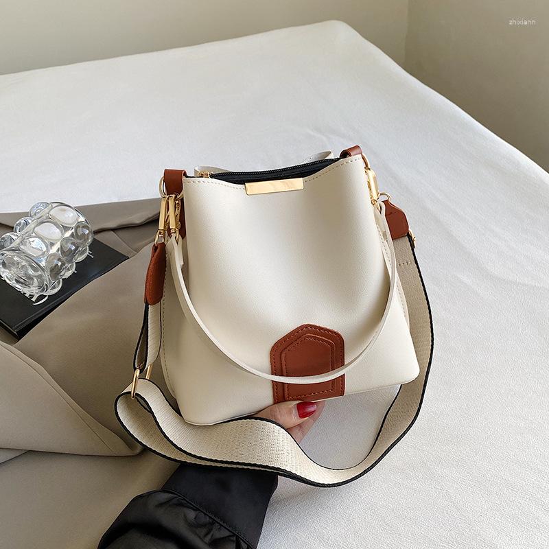 2025 NEW Drawstring Cross-border Textured Bucket Bag For Women Fashion Commuter Portable Shoulder Contrast Color Wide Strap Messenger zhanyishengli