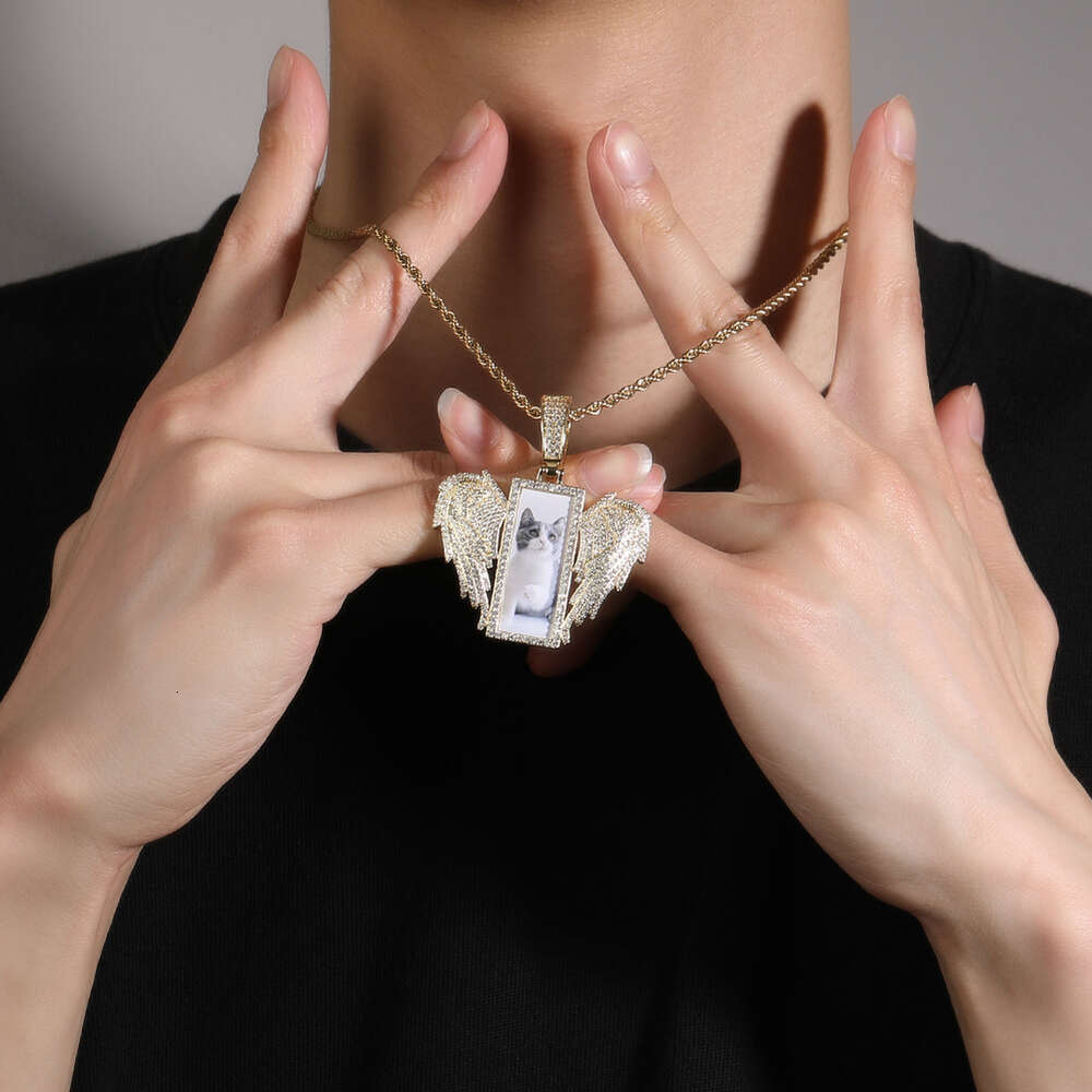 Top Quality Bling Rectangular Angel Wings Custom Photo Pendant Necklace Punk Hip Hop Jewelry New Creative Ins Style Necklaces Iced Out Cz Stone Jewelr